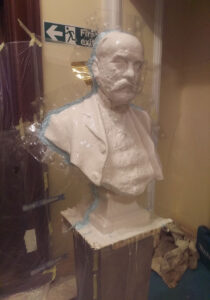Silicone rubber and flange marble male bust